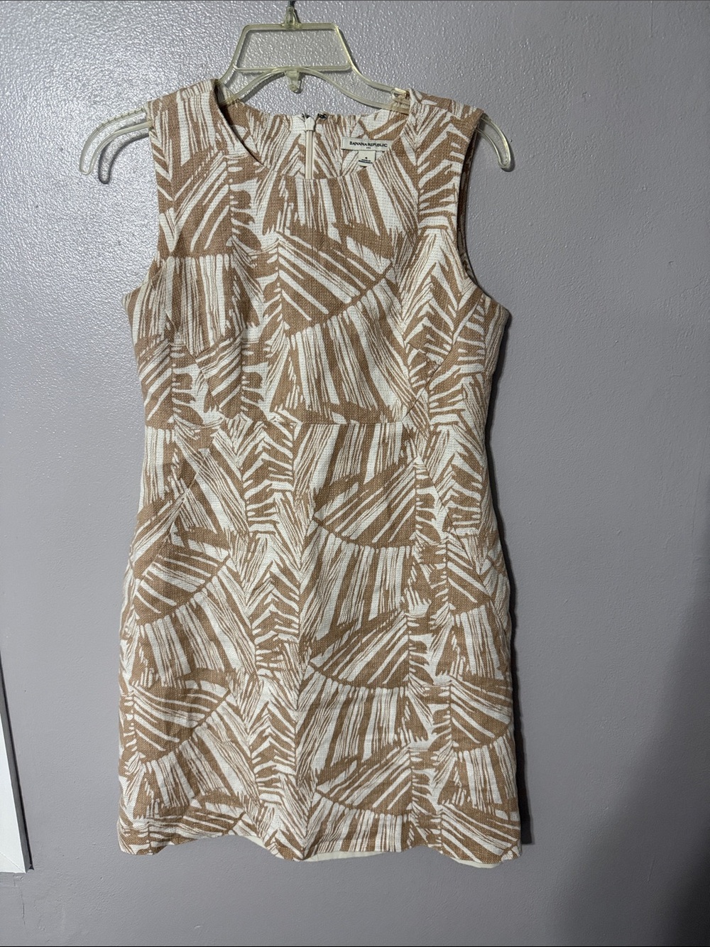 Women’s Banana Republic Tan and White Mini Dress